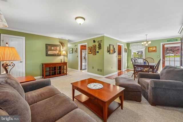 739 ASH RD, Trappe, PA 19426