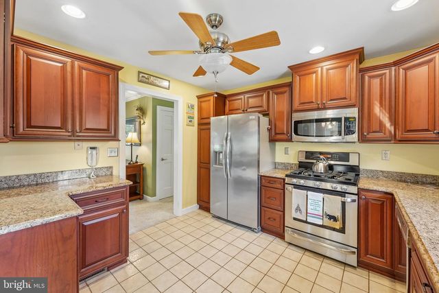 739 ASH RD, Trappe, PA 19426