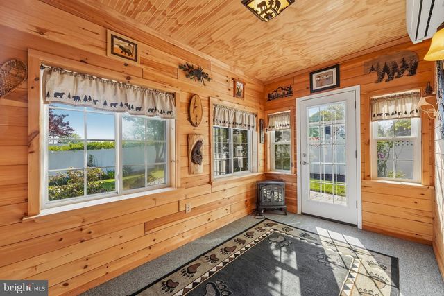 739 ASH RD, Trappe, PA 19426