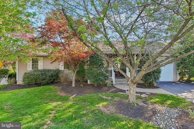739 ASH RD, Trappe, PA 19426