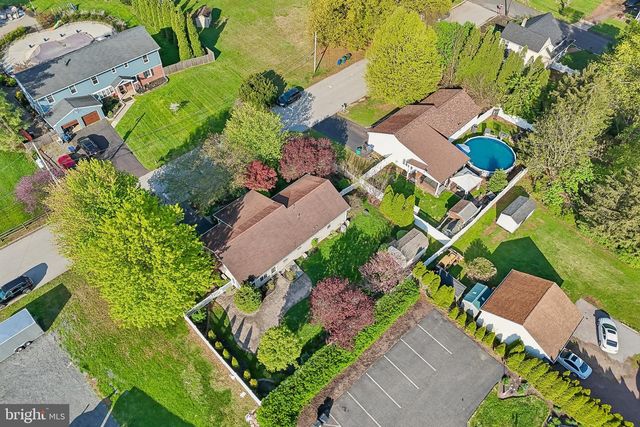 739 ASH RD, Trappe, PA 19426