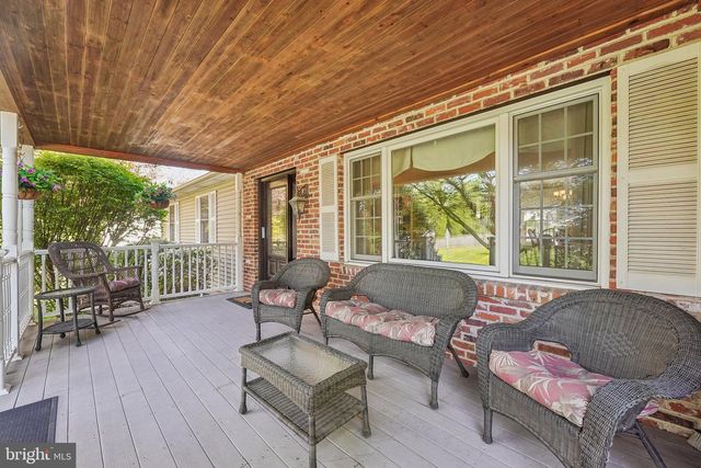 739 ASH RD, Trappe, PA 19426