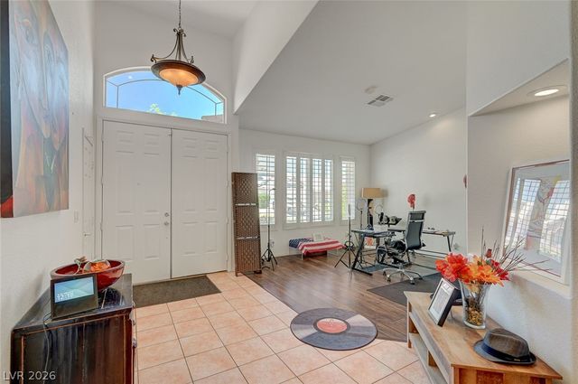 9195 Dawn Garden, Las Vegas, NV 89147
