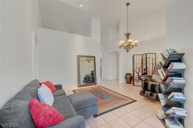 9195 Dawn Garden, Las Vegas, NV 89147