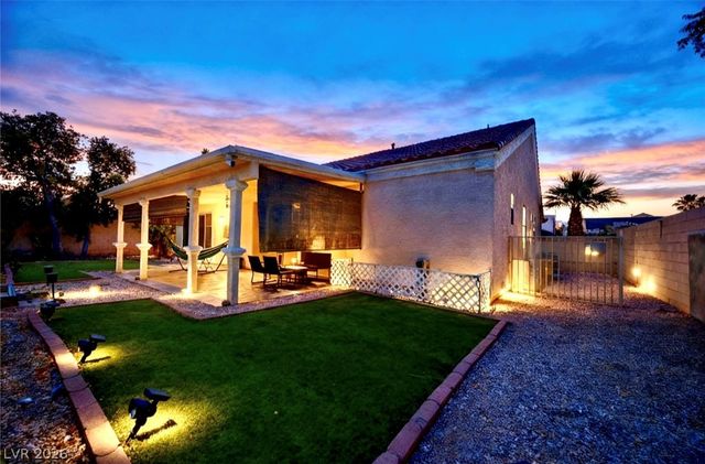 9195 Dawn Garden, Las Vegas, NV 89147