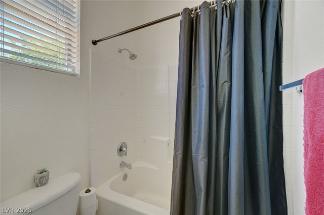 9195 Dawn Garden, Las Vegas, NV 89147