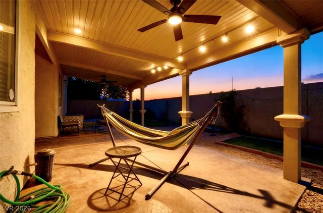 9195 Dawn Garden, Las Vegas, NV 89147