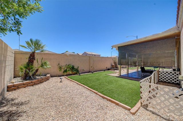 9195 Dawn Garden, Las Vegas, NV 89147