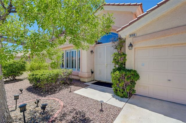 9195 Dawn Garden, Las Vegas, NV 89147