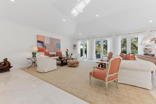 21262 Harrow Court, Boca Raton, FL 33433