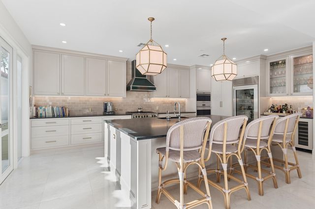 21262 Harrow Court, Boca Raton, FL 33433