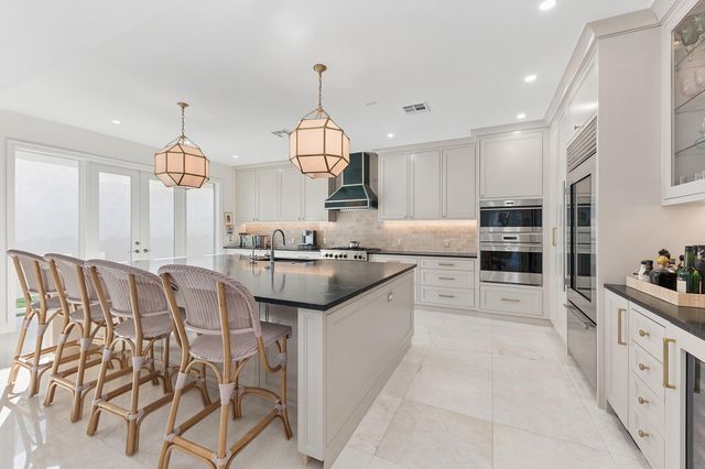 21262 Harrow Court, Boca Raton, FL 33433