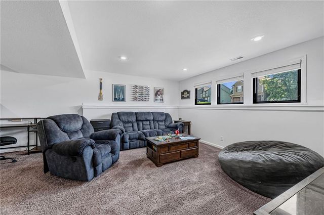 1205 Ridge Tree Lane, Pleasant Hill, MO 64080