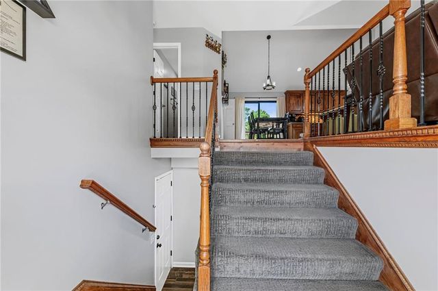 1205 Ridge Tree Lane, Pleasant Hill, MO 64080