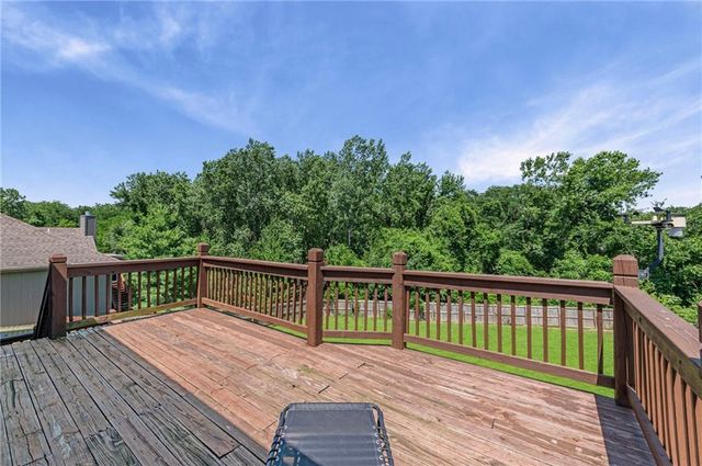 1205 Ridge Tree Lane, Pleasant Hill, MO 64080