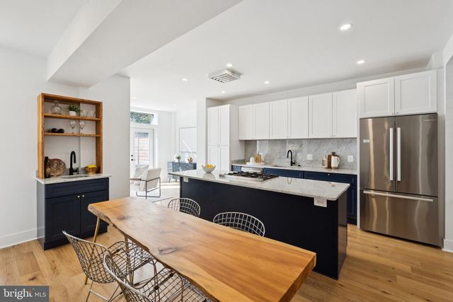 1316 BUCHANAN ST NW, Washington, DC 20011