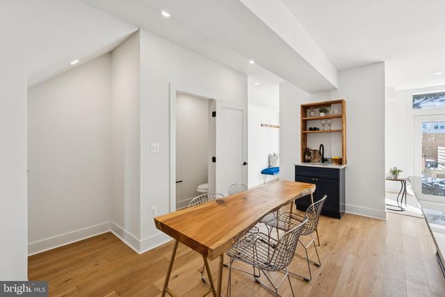 1316 BUCHANAN ST NW, Washington, DC 20011