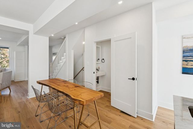 1316 BUCHANAN ST NW, Washington, DC 20011