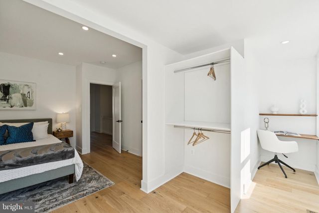 1316 BUCHANAN ST NW, Washington, DC 20011