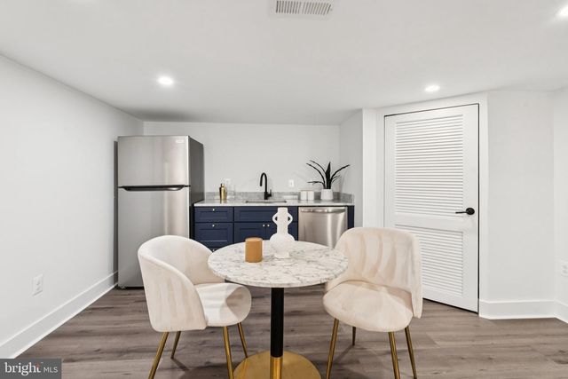 1316 BUCHANAN ST NW, Washington, DC 20011