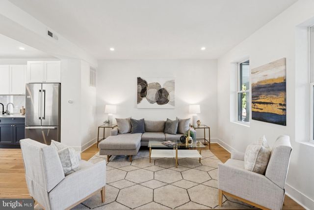 1316 BUCHANAN ST NW, Washington, DC 20011