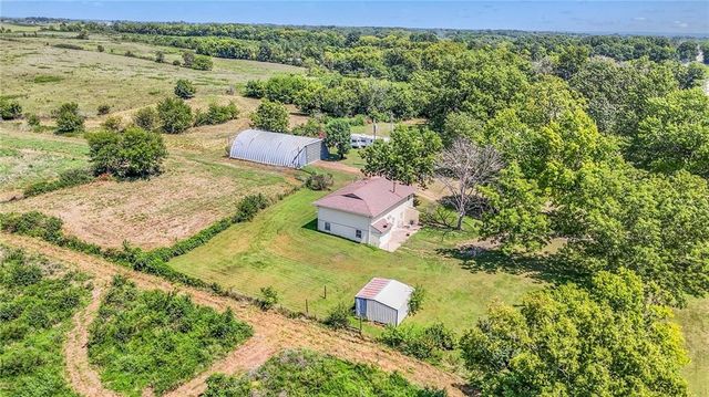 23436 Guthrie Road, Linwood, KS 66052