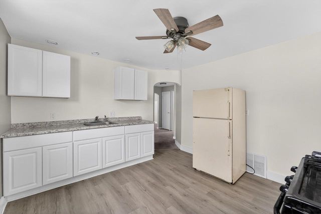 2956 N 44TH STREET, Milwaukee, WI 53210