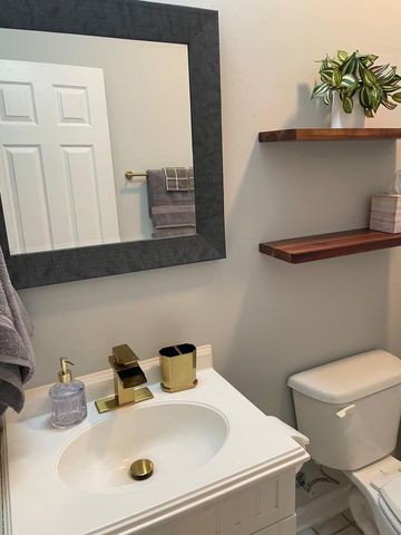 264 Stanley Avenue, Walterboro, SC 29488