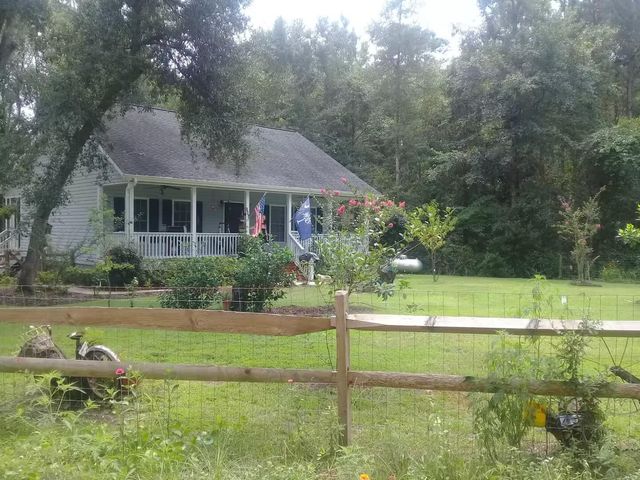 264 Stanley Avenue, Walterboro, SC 29488