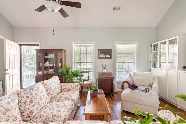 264 Stanley Avenue, Walterboro, SC 29488