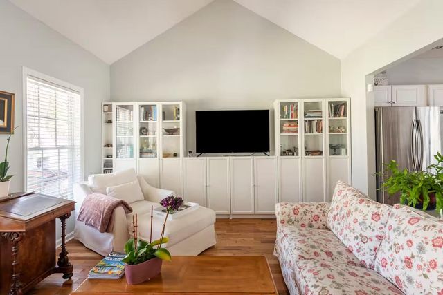 264 Stanley Avenue, Walterboro, SC 29488