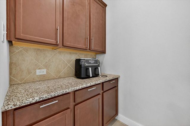 7213 Willow Thorne Drive, Little Elm, TX 76227