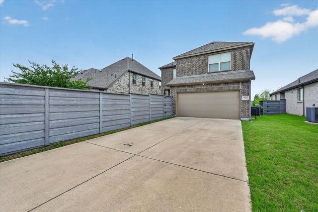 7213 Willow Thorne Drive, Little Elm, TX 76227
