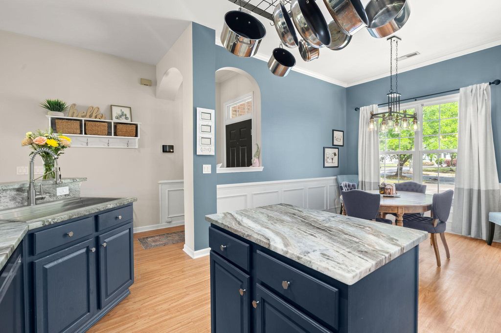 Image 11 of property listing at 4813 Harvest Moon Court, Summerville, SC 29485