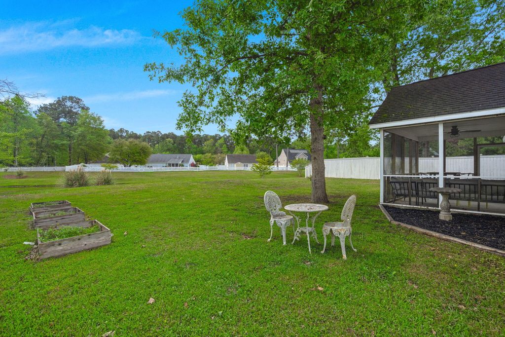 Image 33 of property listing at 4813 Harvest Moon Court, Summerville, SC 29485