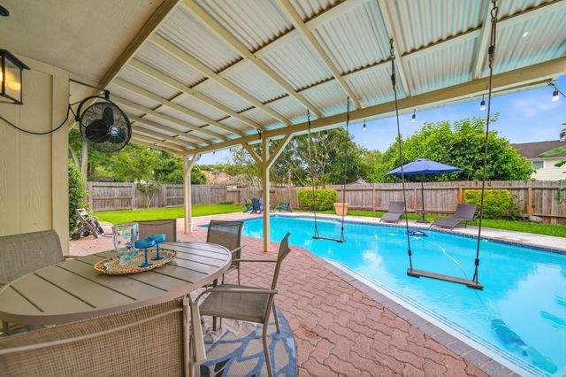 3815 W Valley Drive, Missouri City, TX 77459