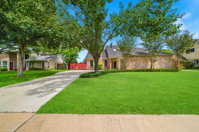 3815 W Valley Drive, Missouri City, TX 77459