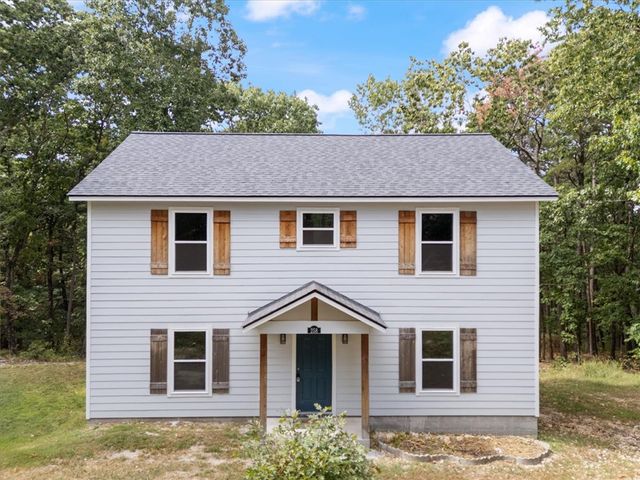 258 Hummingbird Lane, Eureka Springs, AR 72632