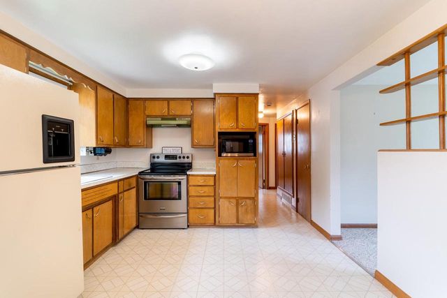 2507 GREENWALD STREET, Green Bay, WI 54301