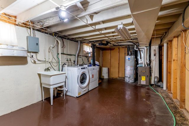 2507 GREENWALD STREET, Green Bay, WI 54301