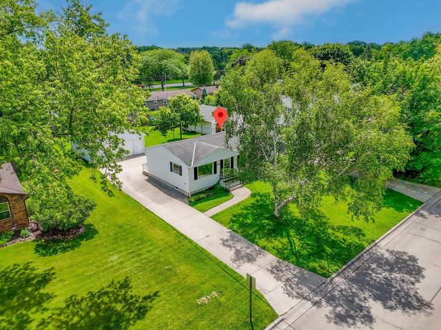 2507 GREENWALD STREET, Green Bay, WI 54301