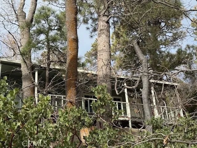 33058 Juniper Lane, Green Valley Lake, CA 92341