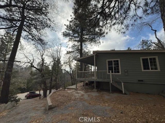 33058 Juniper Lane, Green Valley Lake, CA 92341