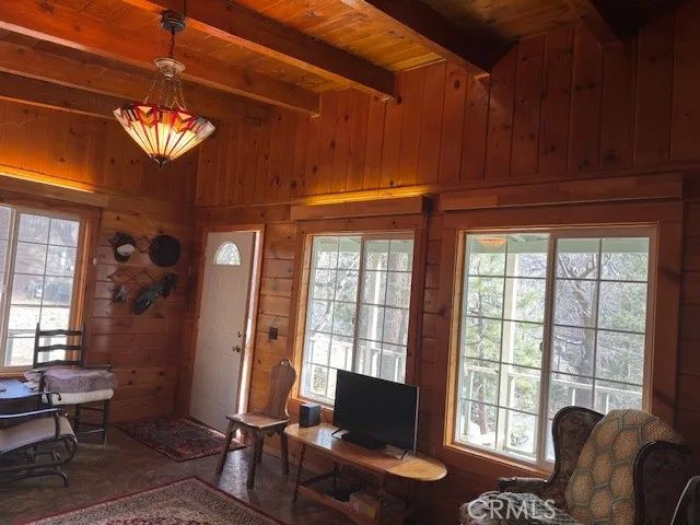 33058 Juniper Lane, Green Valley Lake, CA 92341