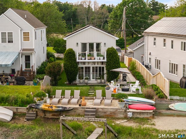135 Old Dam Road, Fairfield, CT 06824