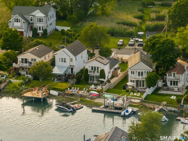 135 Old Dam Road, Fairfield, CT 06824