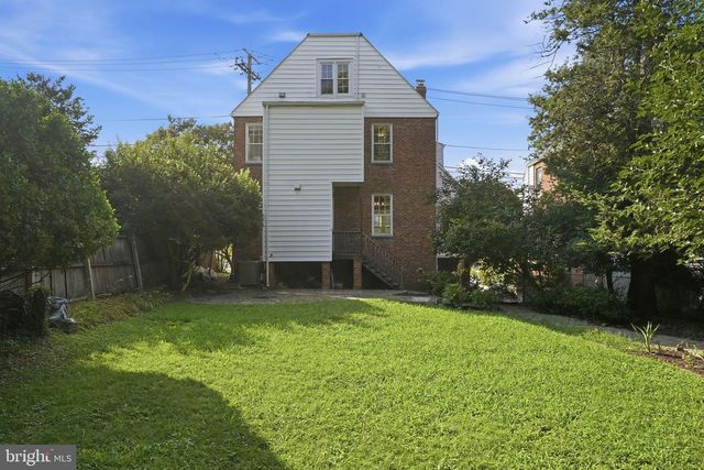 710 WAYNE AVE, Silver Spring, MD 20910
