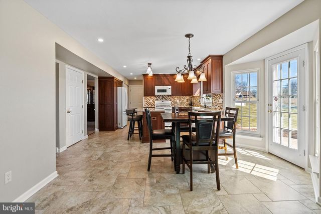 46 QUAIL CIR, Spring City, PA 19475