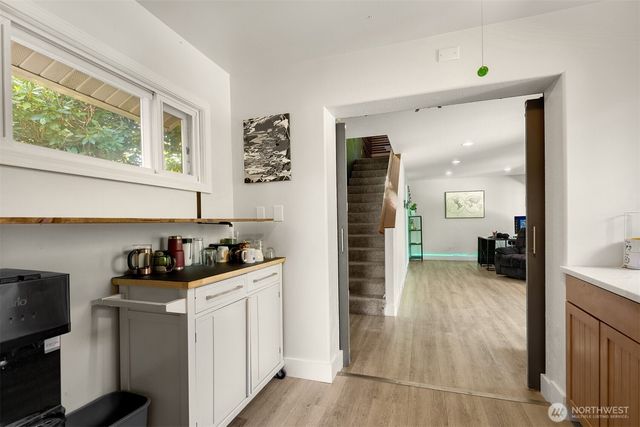 1405 S 100th Street, Seattle, WA 98168