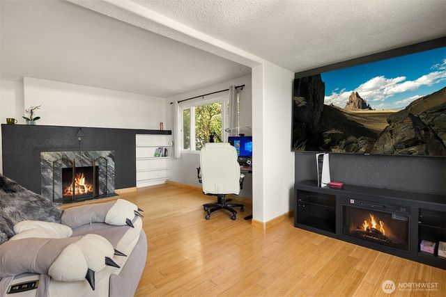 1405 S 100th Street, Seattle, WA 98168